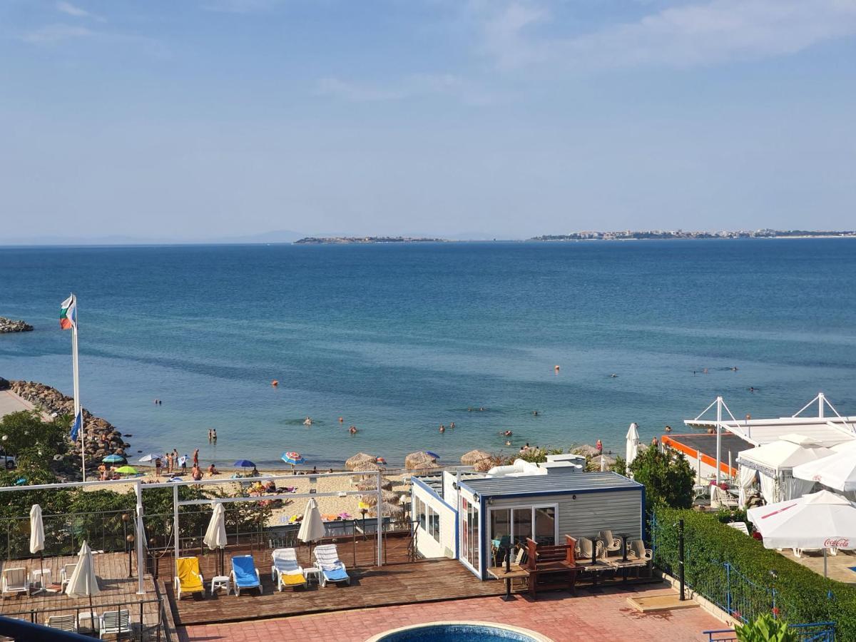 Sveti Vlas Marina Beach Apartment - Vega Village Eksteriør bilde
